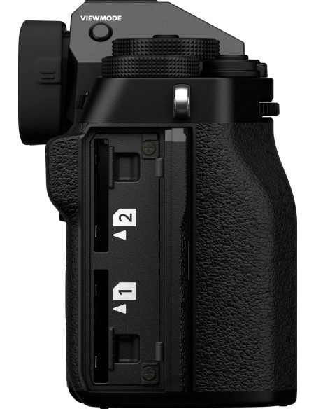 X-T5 Nero + XF 16-50mm f/2.8-4.8 R LM WR